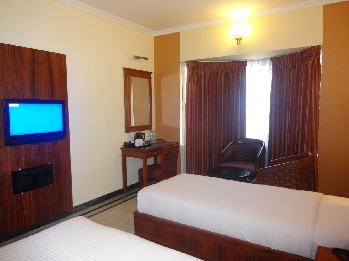 Hotel Grand Palace Chennai Luaran gambar